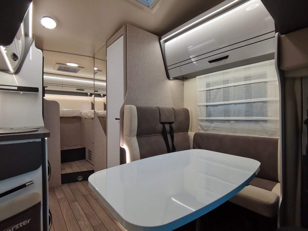 Альковный автодом Forster A 699 EB / - 2026 - / 165 PS - 8G / EINZELBETTEN: фото 16 Альковный автодом Forster A 699 EB / - 2026 - / 165 PS - 8G / EINZELBETTEN: фото 16