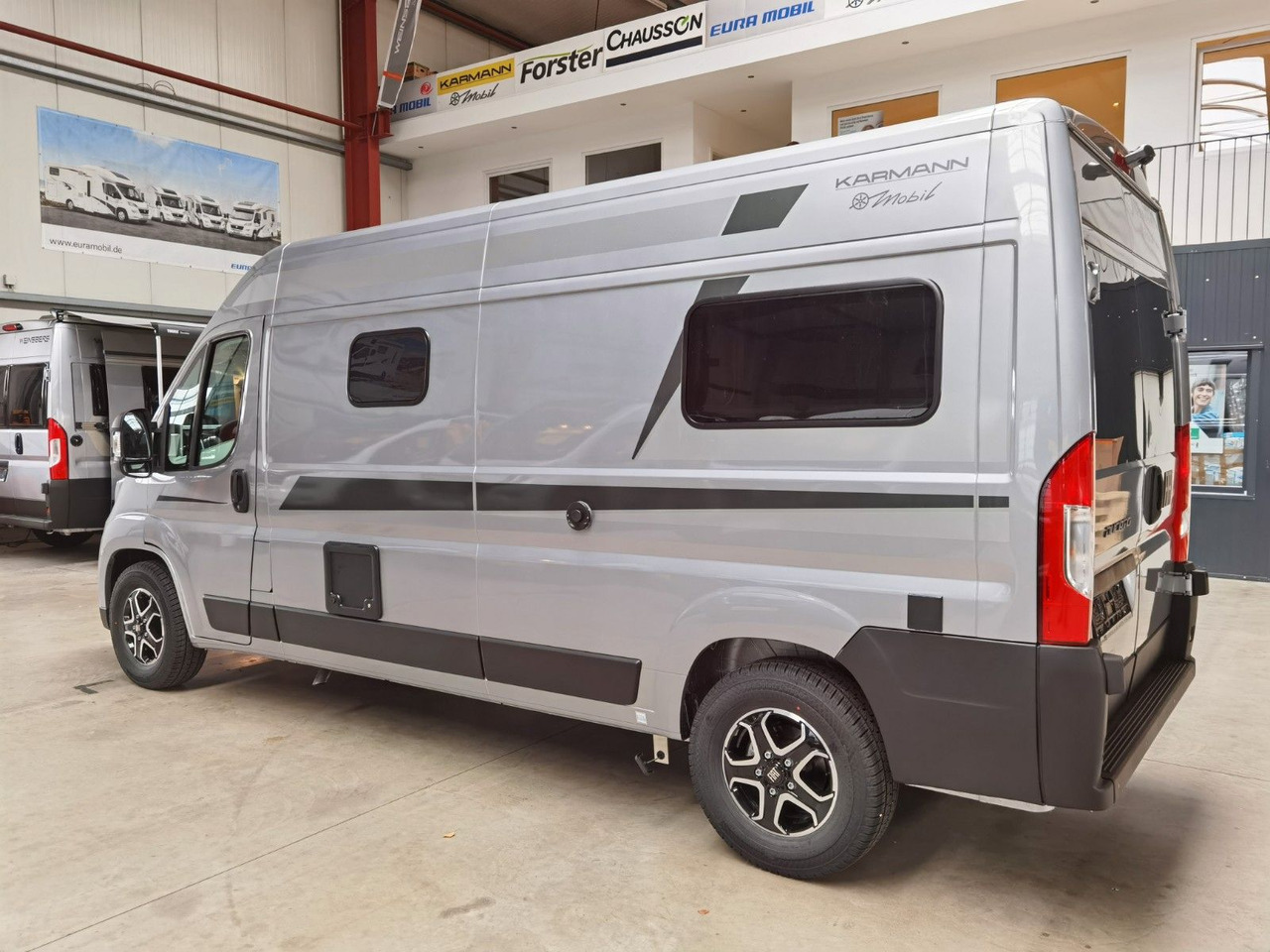 Кастенваген Karmann DEXTER 600 /- 2026-/ EINZELBETTEN & BAR VERSION: фото 5 Кастенваген Karmann DEXTER 600 /- 2026-/ EINZELBETTEN & BAR VERSION: фото 5