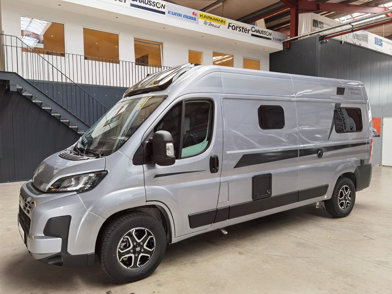 Кастенваген Karmann DEXTER 600 /- 2026-/ EINZELBETTEN & BAR VERSION: фото 6 Кастенваген Karmann DEXTER 600 /- 2026-/ EINZELBETTEN & BAR VERSION: фото 6