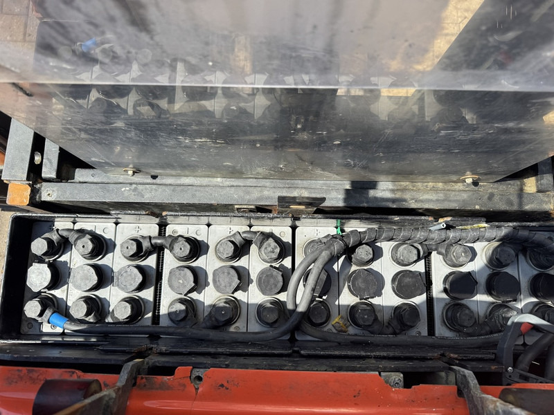 Штабелер BT SPE125L: фото 8 Штабелер BT SPE125L: фото 8