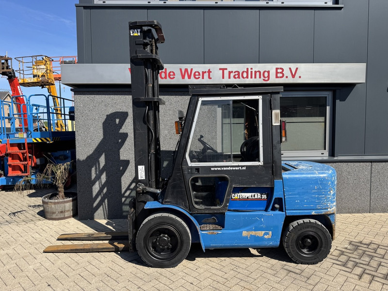 Caterpillar DP35K - Дизельный погрузчик: фото 1 Caterpillar DP35K - Дизельный погрузчик: фото 1