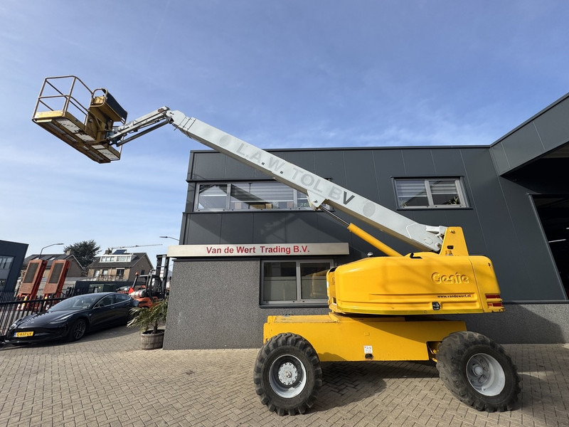 Genie S-65 DEUTZ DIESEL 1998 boomlift 21.81 Meter Werkhoogte - Телескопический подъемник: фото 5 Genie S-65 DEUTZ DIESEL 1998 boomlift 21.81 Meter Werkhoogte - Телескопический подъемник: фото 5