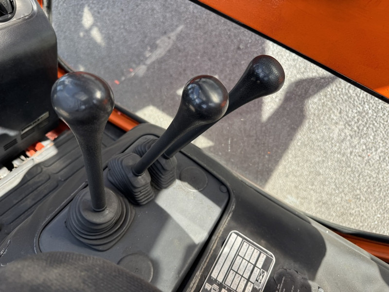 Газовый погрузчик Linde H30T- 03: фото 17 Газовый погрузчик Linde H30T- 03: фото 17