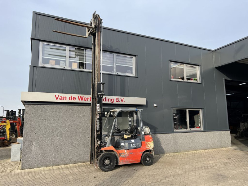 Toyota 42 7FGF 25 - Газовый погрузчик: фото 4 Toyota 42 7FGF 25 - Газовый погрузчик: фото 4