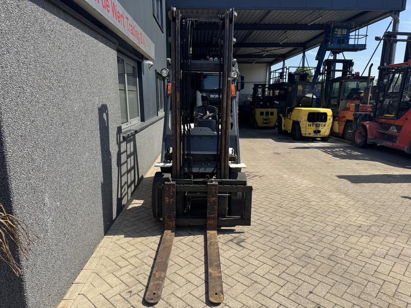 Toyota 62-6FDF30 - Дизельный погрузчик: фото 2 Toyota 62-6FDF30 - Дизельный погрузчик: фото 2