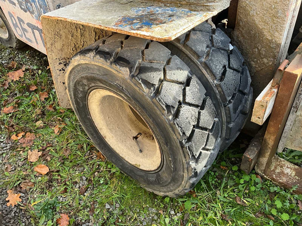 Вилочный погрузчик 1992 TOYOTA 625FDF25 FORKLIFT: фото 19 Вилочный погрузчик 1992 TOYOTA 625FDF25 FORKLIFT: фото 19
