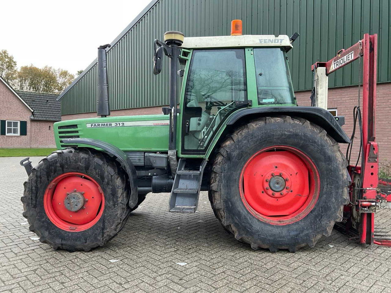 1994 FENDT FARMER 312 TURBOMATIK ALL-WHEEL DRIVE FARM TRACTOR - Трактор: фото 2 1994 FENDT FARMER 312 TURBOMATIK ALL-WHEEL DRIVE FARM TRACTOR - Трактор: фото 2