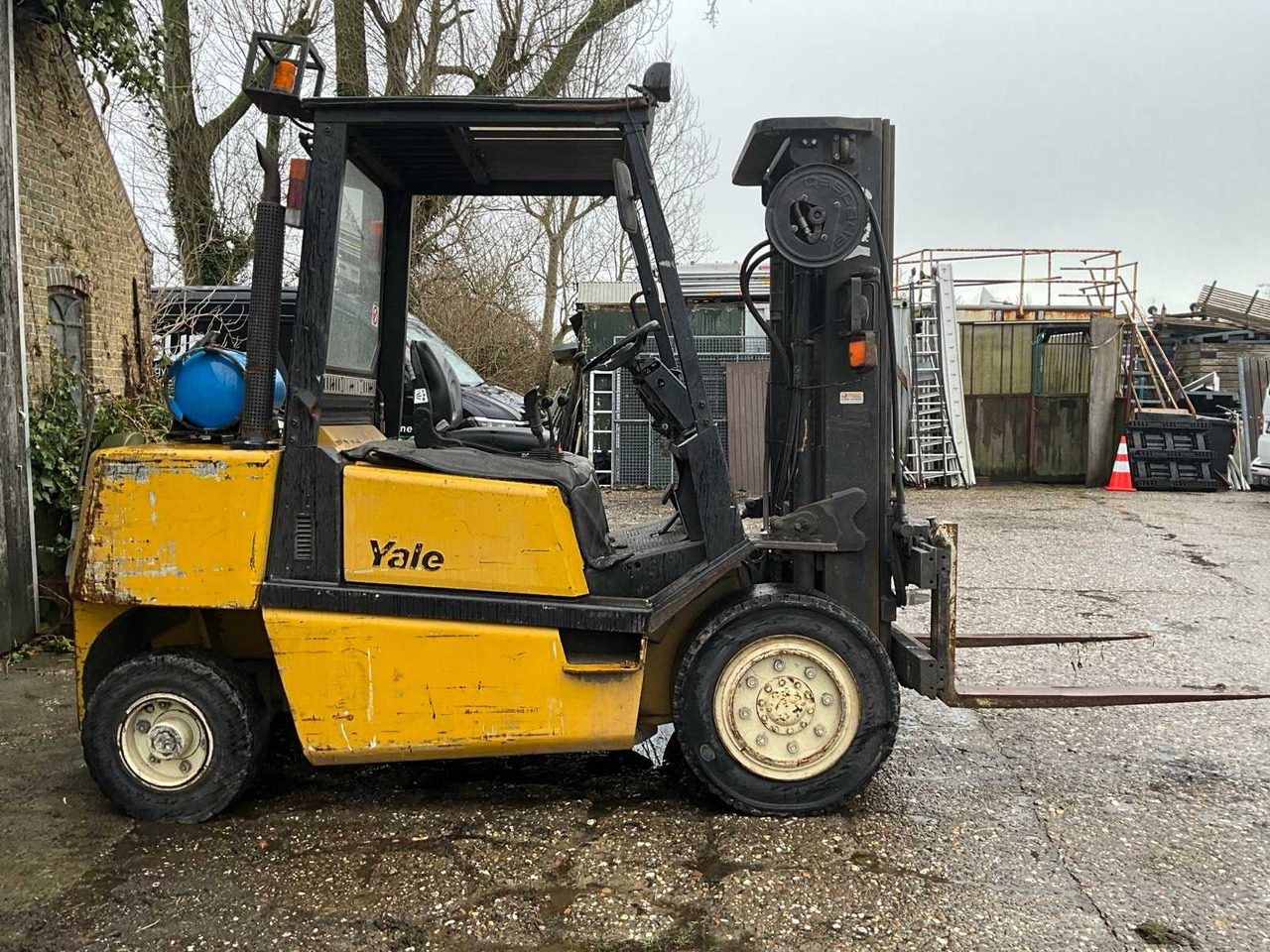 1998 YALE GLP45MF FORKLIFT - Вилочный погрузчик: фото 5 1998 YALE GLP45MF FORKLIFT - Вилочный погрузчик: фото 5