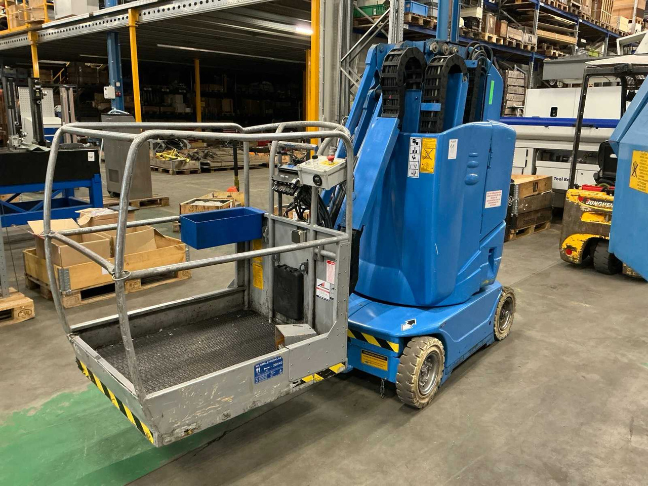 2001 JLG TOUCANL851 AERIAL PLATFORM - Подъёмник: фото 1 2001 JLG TOUCANL851 AERIAL PLATFORM - Подъёмник: фото 1