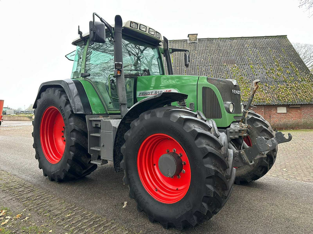 2006 FENDT 818 VARIO TMS ALL-WHEEL DRIVE FARM TRACTOR - Трактор: фото 2 2006 FENDT 818 VARIO TMS ALL-WHEEL DRIVE FARM TRACTOR - Трактор: фото 2