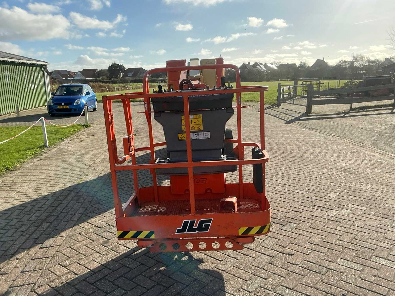 2007 JLG E300AJP AERIAL PLATFORM - Подъёмник: фото 3 2007 JLG E300AJP AERIAL PLATFORM - Подъёмник: фото 3