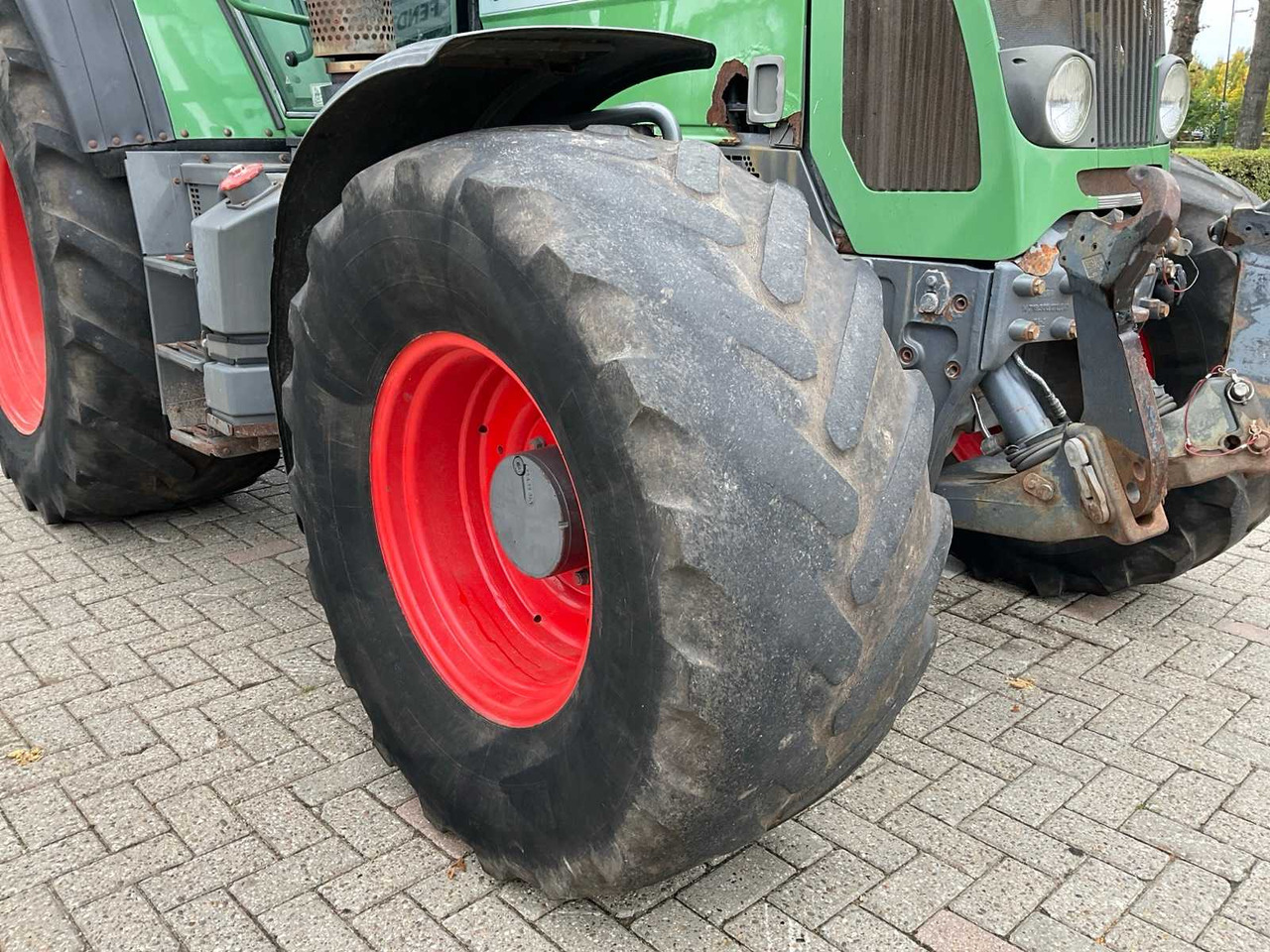 Трактор 2008 FENDT 412 VARIO TMS ALL-WHEEL DRIVE AGRICULTURAL TRACTOR: фото 16 Трактор 2008 FENDT 412 VARIO TMS ALL-WHEEL DRIVE AGRICULTURAL TRACTOR: фото 16