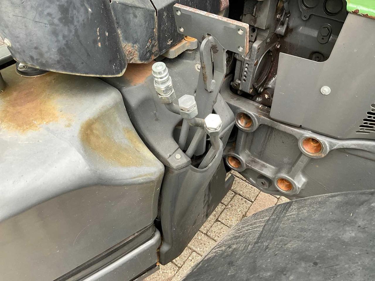 Трактор 2008 FENDT 412 VARIO TMS ALL-WHEEL DRIVE AGRICULTURAL TRACTOR: фото 18 Трактор 2008 FENDT 412 VARIO TMS ALL-WHEEL DRIVE AGRICULTURAL TRACTOR: фото 18