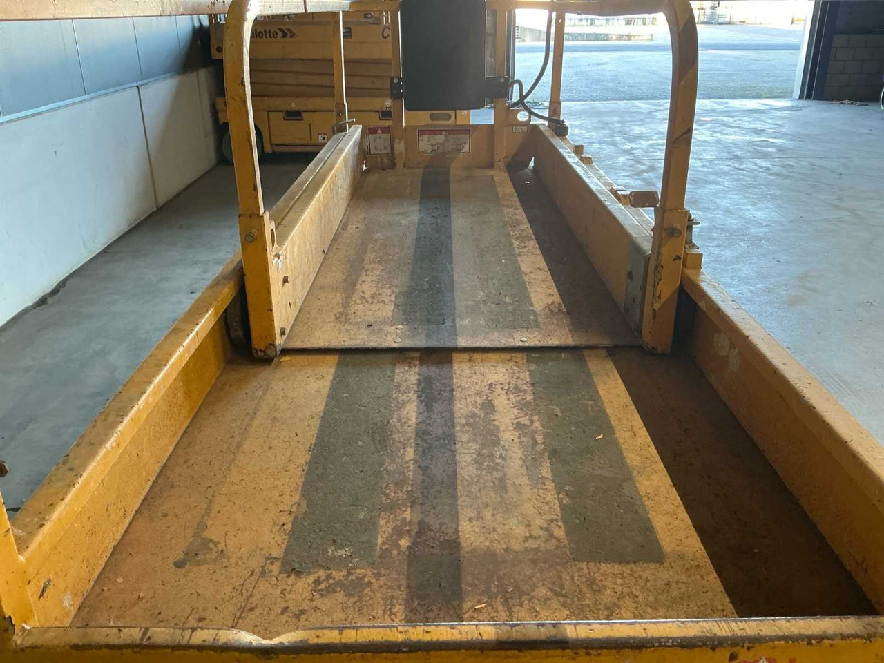 2012 HAULOTTE COMPACT 8 AERIAL PLATFORM - Подъёмник: фото 5 2012 HAULOTTE COMPACT 8 AERIAL PLATFORM - Подъёмник: фото 5