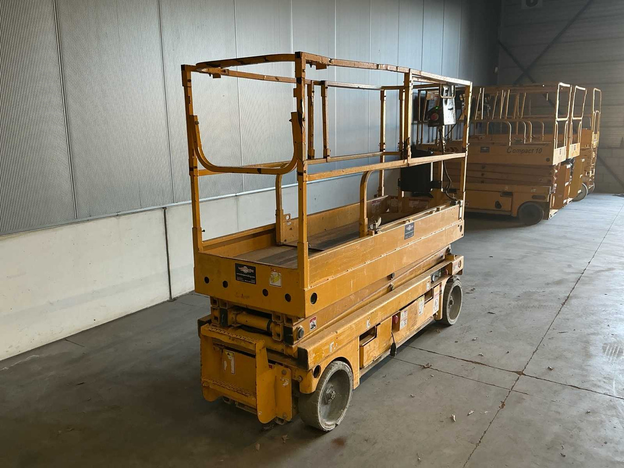 2012 HAULOTTE COMPACT 8 AERIAL PLATFORM - Подъёмник: фото 4 2012 HAULOTTE COMPACT 8 AERIAL PLATFORM - Подъёмник: фото 4