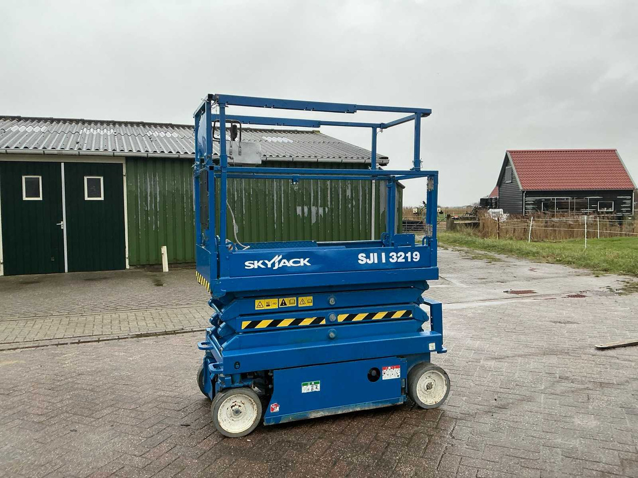 2012 SKYJACK SJIIII3219 AERIAL PLATFORM - Подъёмник: фото 1 2012 SKYJACK SJIIII3219 AERIAL PLATFORM - Подъёмник: фото 1
