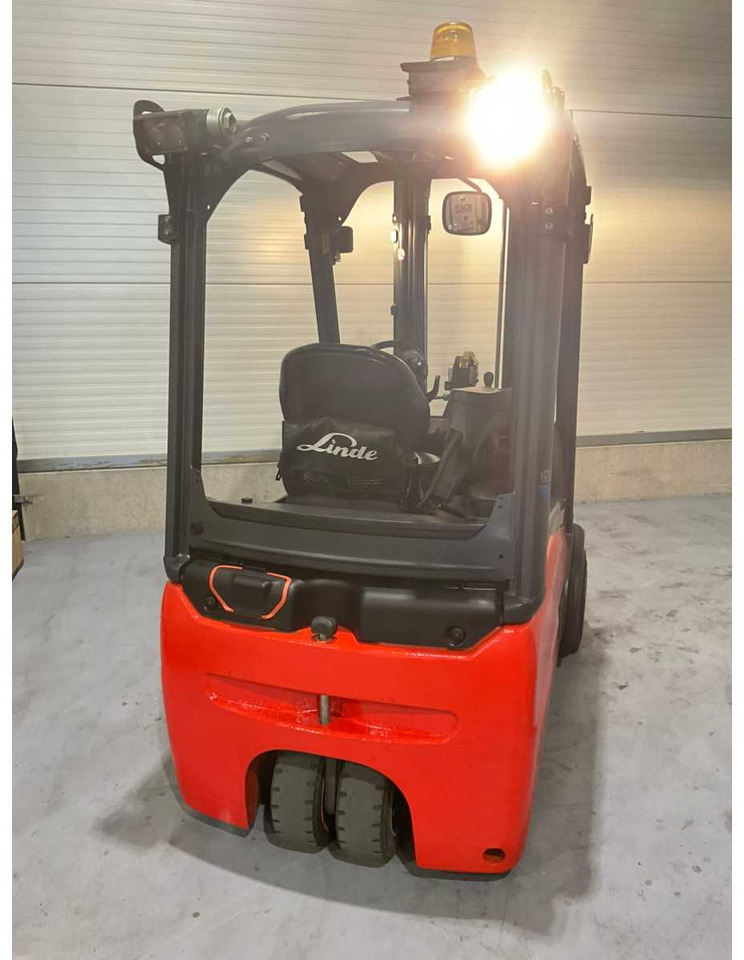 2017 LINDE E18-02 1800KG LI-ION 4171HOUR FORKLIFT - Вилочный погрузчик: фото 4 2017 LINDE E18-02 1800KG LI-ION 4171HOUR FORKLIFT - Вилочный погрузчик: фото 4