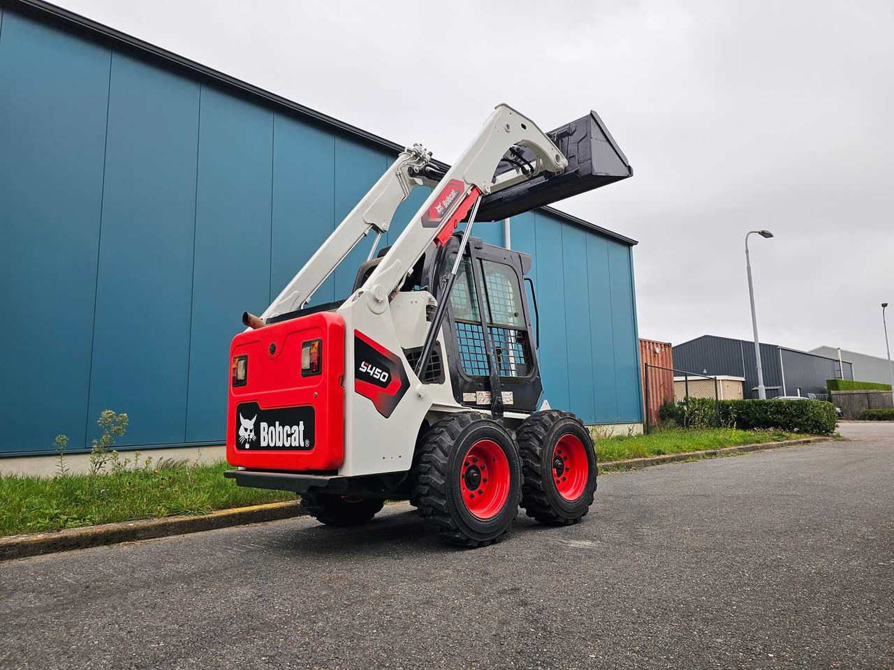 Гусеничный мини-погрузчик 2023 BOBCAT S450 SKID STEER LOADER: фото 10 Гусеничный мини-погрузчик 2023 BOBCAT S450 SKID STEER LOADER: фото 10