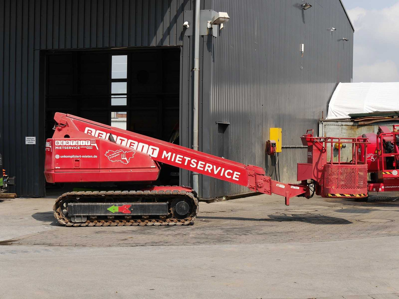 AICHI - SR 123 - AERIAL WORK PLATFORMS - 1998 - Подъёмник: фото 5 AICHI - SR 123 - AERIAL WORK PLATFORMS - 1998 - Подъёмник: фото 5