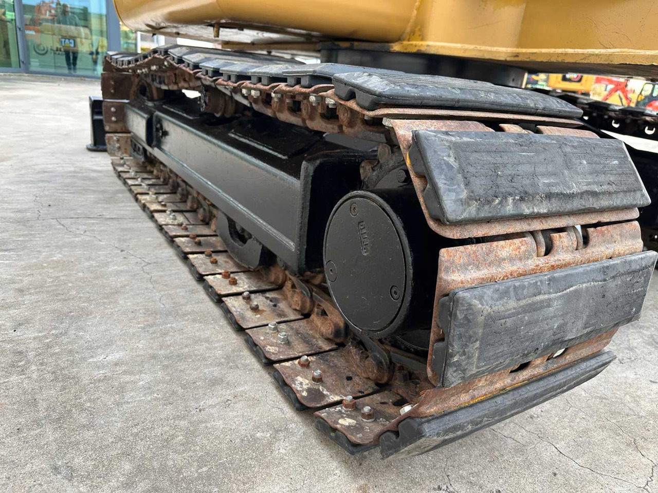 Экскаватор CATERPILLAR - 2011 - 306 - MIDI EXCAVATOR: фото 20