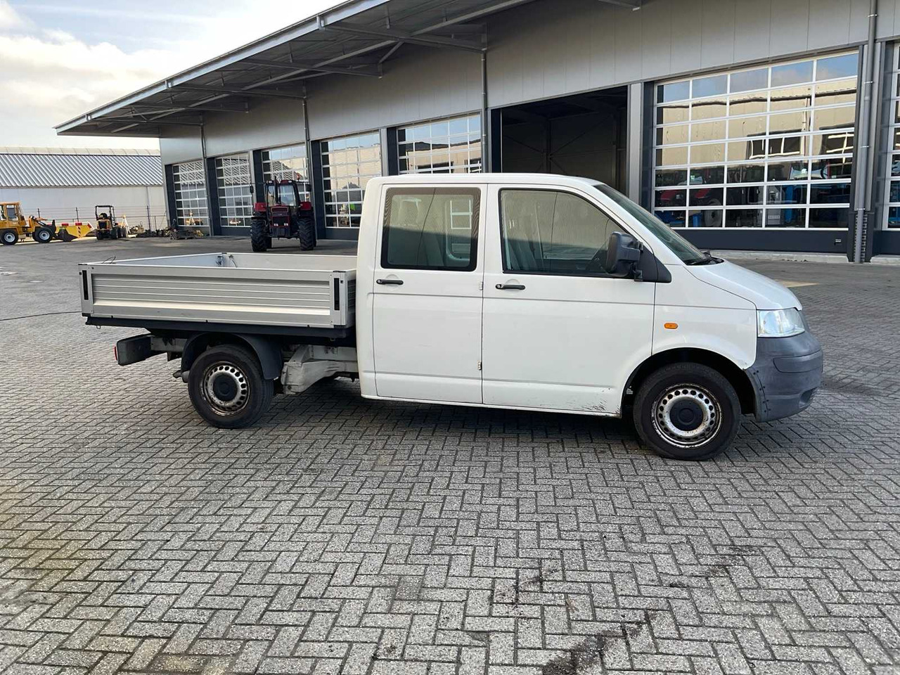 2006 VOLKSWAGEN TRANSPORTER COMMERCIAL VEHICLE - Фургон: фото 5 2006 VOLKSWAGEN TRANSPORTER COMMERCIAL VEHICLE - Фургон: фото 5