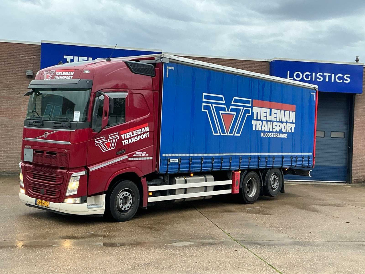 2021 VOLVO FH TRUCK WITH CANOPY BODY(C) - Грузовик: фото 1 2021 VOLVO FH TRUCK WITH CANOPY BODY(C) - Грузовик: фото 1