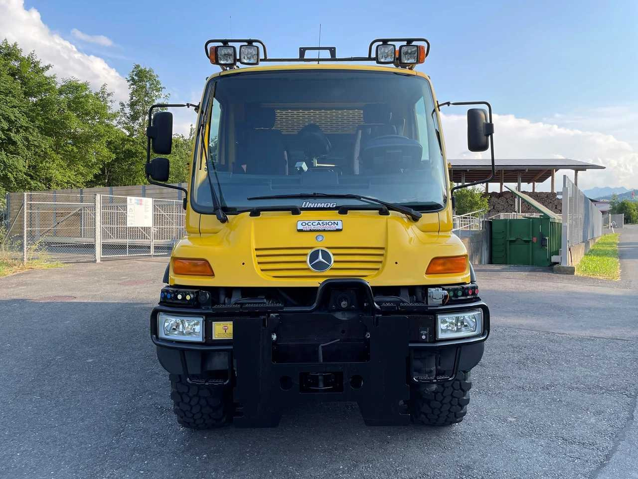 MERCEDES-BENZ - UNIMOG - 2001 - KOMMOBIL (UNIMOG) U400 - Грузовик: фото 3 MERCEDES-BENZ - UNIMOG - 2001 - KOMMOBIL (UNIMOG) U400 - Грузовик: фото 3