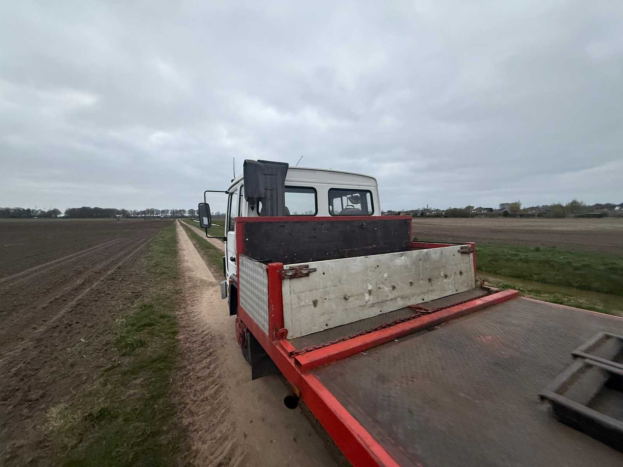 VOLVO - FL608-4X2-J 75 - TRUCK - 1993 - Грузовик: фото 3 VOLVO - FL608-4X2-J 75 - TRUCK - 1993 - Грузовик: фото 3