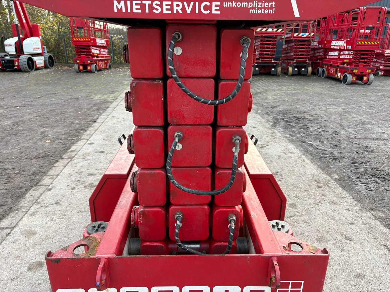 Подъёмник H.A.B. - S 142-12 E2WD - AERIAL WORK PLATFORMS - 2012: фото 18