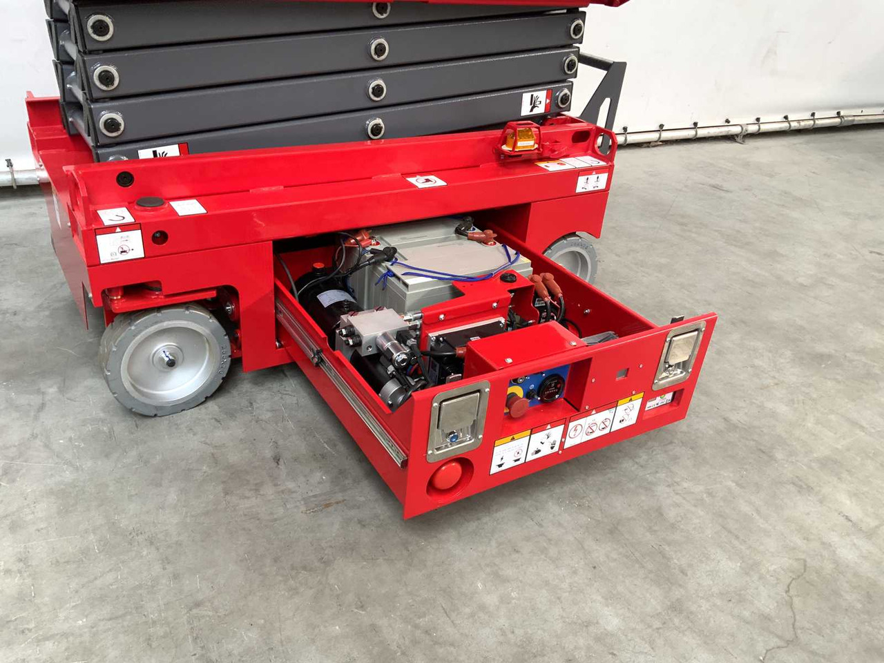 Подъёмник MANTALL XE-60 MINI - SCISSOR LIFT AERIAL PLATFORM 6.4M 2024: фото 21