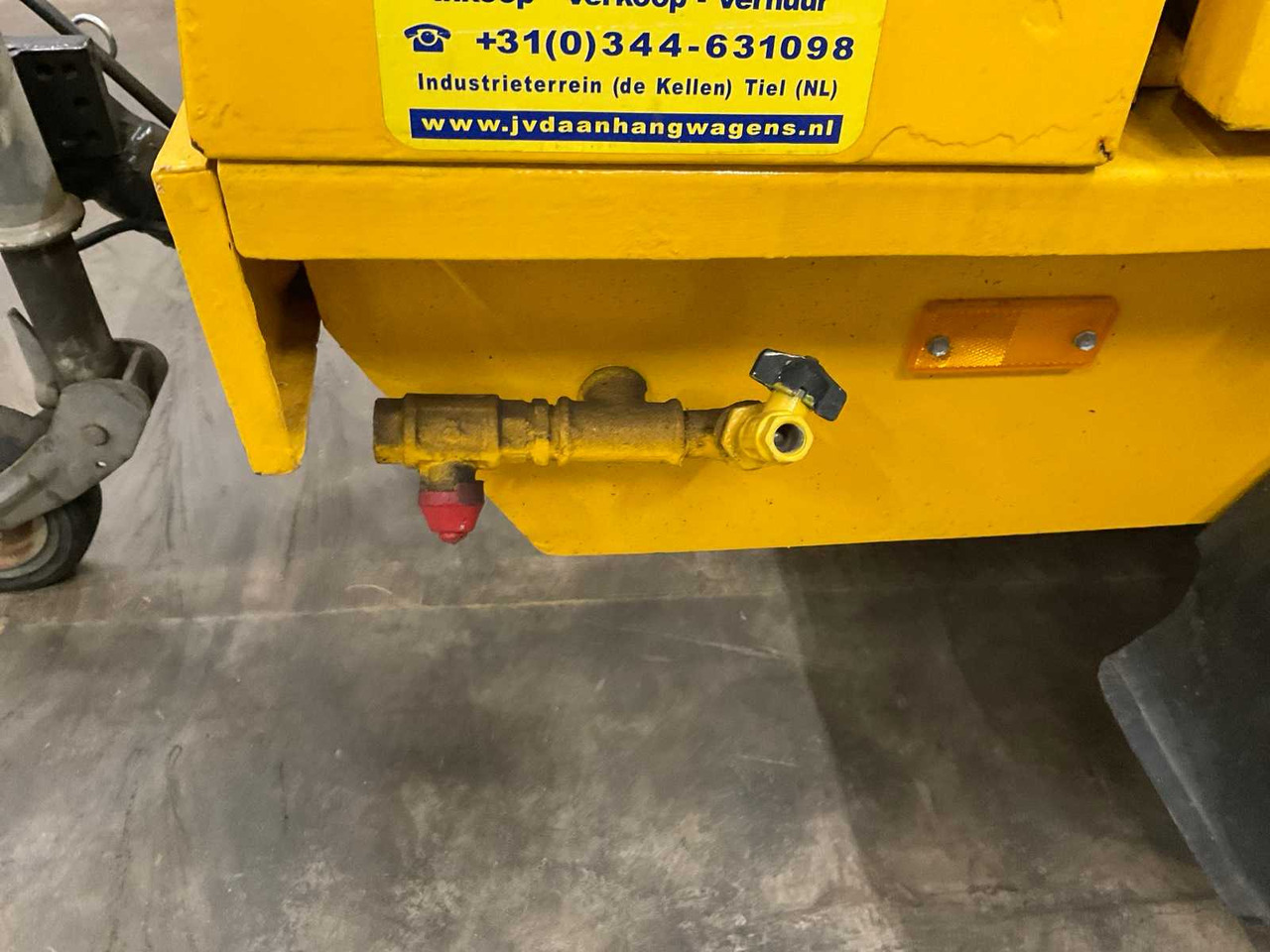 1994 ATLAS COPCO AIR COMPRESSOR / GENERATOR TRAILER - Прицеп: фото 5 1994 ATLAS COPCO AIR COMPRESSOR / GENERATOR TRAILER - Прицеп: фото 5