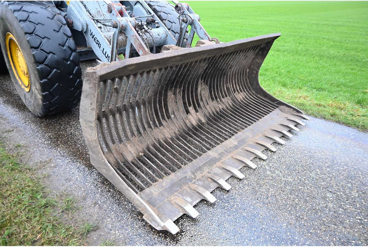 Колёсный погрузчик WERKLUST - 2001 - WG18D - SHOVEL: фото 19 Колёсный погрузчик WERKLUST - 2001 - WG18D - SHOVEL: фото 19