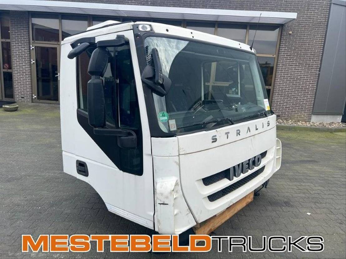 Iveco Korte cabine - Кабина для Грузовиков: фото 2 Iveco Korte cabine - Кабина для Грузовиков: фото 2