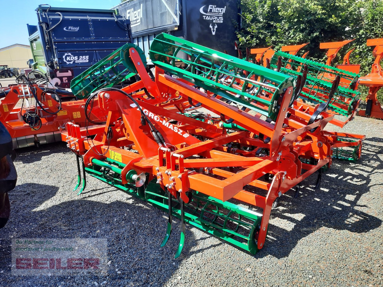 Agro-Masz AU 50 5m - Техника для обработки почвы: фото 2 Agro-Masz AU 50 5m - Техника для обработки почвы: фото 2