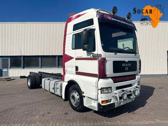MAN TGA 18.460 Euro 3 Manual-gear Retarder - Грузовик-шасси: фото 1 MAN TGA 18.460 Euro 3 Manual-gear Retarder - Грузовик-шасси: фото 1