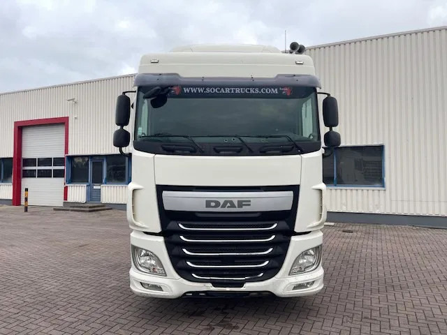 DAF XF 460 Retarder 2x Fuel-tanks - Тягач: фото 2 DAF XF 460 Retarder 2x Fuel-tanks - Тягач: фото 2