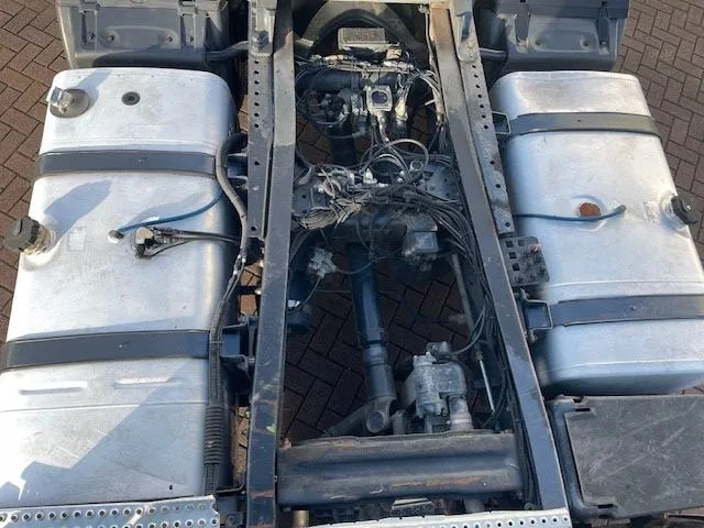 MAN TGX 18.480 Euro 5 Retarder 2 Tanks - Тягач: фото 4 MAN TGX 18.480 Euro 5 Retarder 2 Tanks - Тягач: фото 4