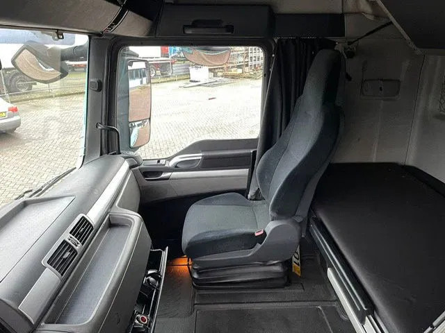 Тягач MAN TGX 18.480 Euro 5 Retarder 2-Tanks: фото 20