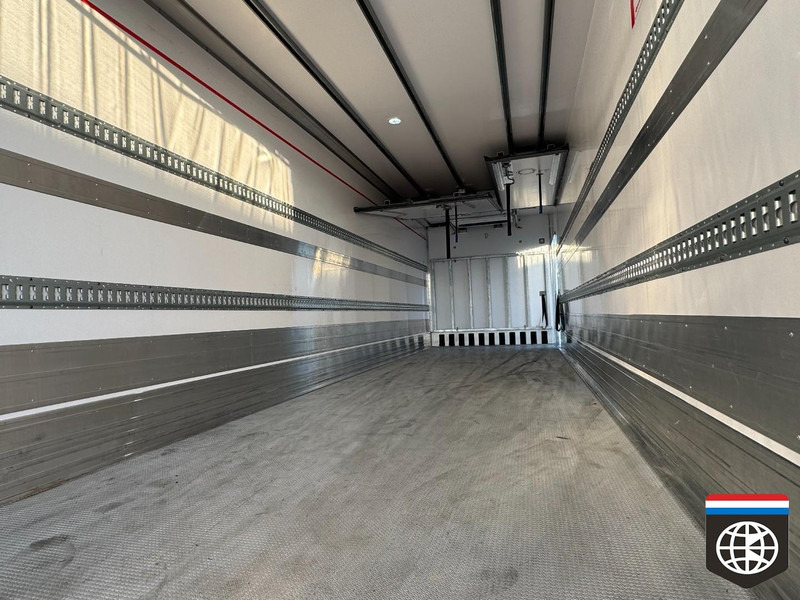 Новый Рефрижератор Renault D 320 wide Sleeper cab - DUO temp -30oC / ATP FRC - ThermoKing 1200 - Dhollandia: фото 6 Новый Рефрижератор Renault D 320 wide Sleeper cab - DUO temp -30oC / ATP FRC - ThermoKing 1200 - Dhollandia: фото 6