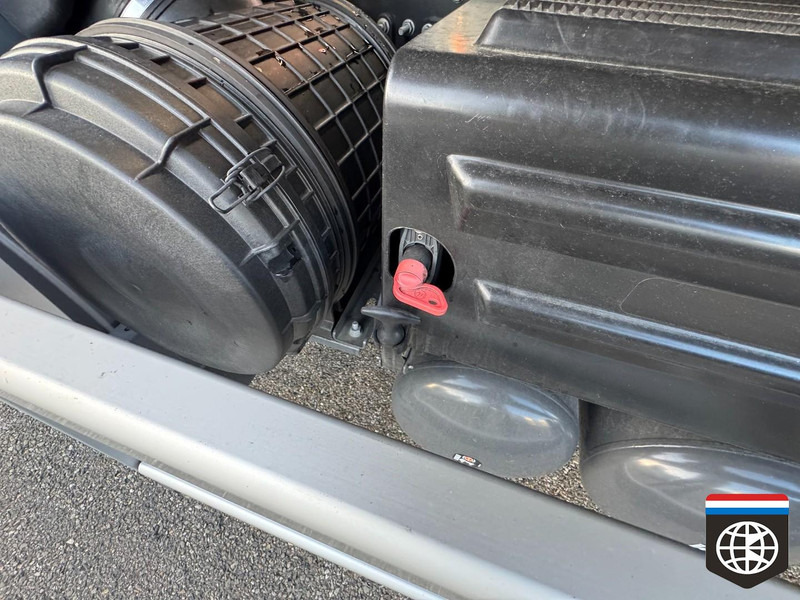 Новый Рефрижератор Renault D 320 wide Sleeper cab - DUO temp -30oC / ATP FRC - ThermoKing 1200 - Dhollandia: фото 18 Новый Рефрижератор Renault D 320 wide Sleeper cab - DUO temp -30oC / ATP FRC - ThermoKing 1200 - Dhollandia: фото 18