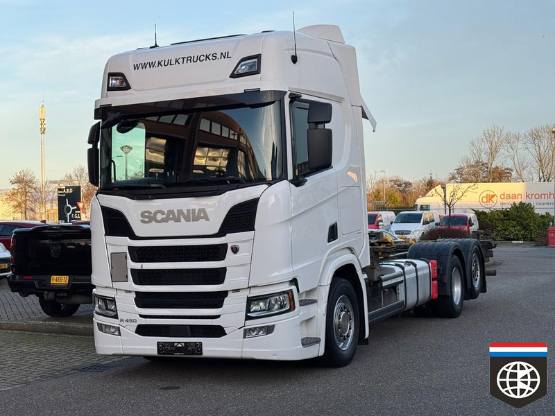 Scania R450 6X2/4 Highline Retarder Night a/c Full air - BDF CHASSIS - Concourstaat - Грузовик-контейнеровоз/ Сменный кузов: фото 2 Scania R450 6X2/4 Highline Retarder Night a/c Full air - BDF CHASSIS - Concourstaat - Грузовик-контейнеровоз/ Сменный кузов: фото 2