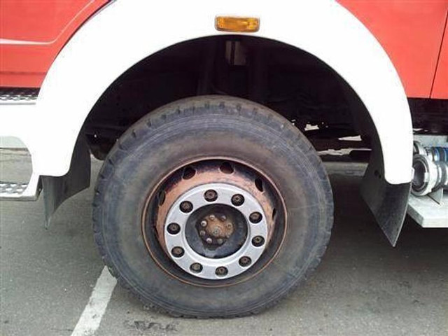 Mercedes-Benz 1019 AF 36 - Пожарная машина: фото 5 Mercedes-Benz 1019 AF 36 - Пожарная машина: фото 5