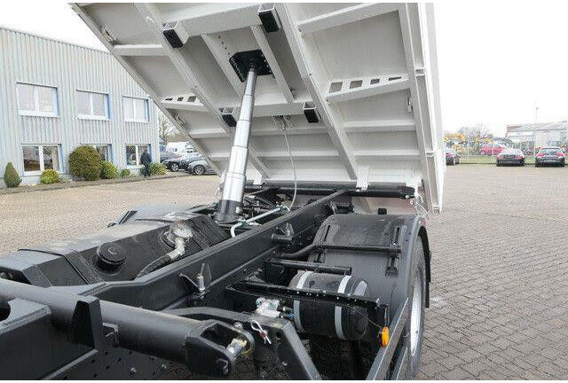 MAN 18.320 TGM BB, Kran Hiab X-Hiduo 138, Funk, AHK - Самосвал: фото 5 MAN 18.320 TGM BB, Kran Hiab X-Hiduo 138, Funk, AHK - Самосвал: фото 5