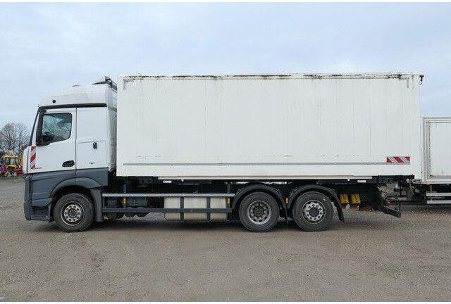 Mercedes-Benz 2545 L Actros 6x2, Retader, für Bohrgeräte, AHK - Грузовик с закрытым кузовом: фото 4 Mercedes-Benz 2545 L Actros 6x2, Retader, für Bohrgeräte, AHK - Грузовик с закрытым кузовом: фото 4