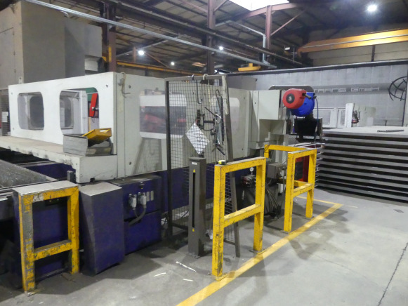 Machine de découpe 8m laser CO² avec refroidisseur et aspiration de fumée Bystronic Bylaser 6000 - Металлообрабатывающий станок: фото 1 Machine de découpe 8m laser CO² avec refroidisseur et aspiration de fumée Bystronic Bylaser 6000 - Металлообрабатывающий станок: фото 1
