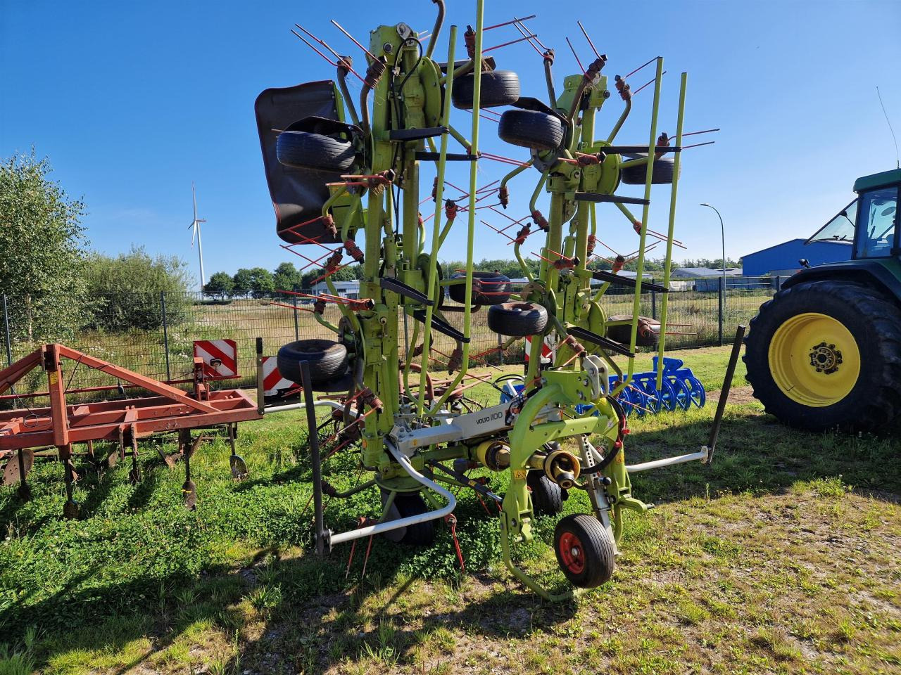 CLAAS Volto 1100 - Сеноворошилка: фото 1 CLAAS Volto 1100 - Сеноворошилка: фото 1