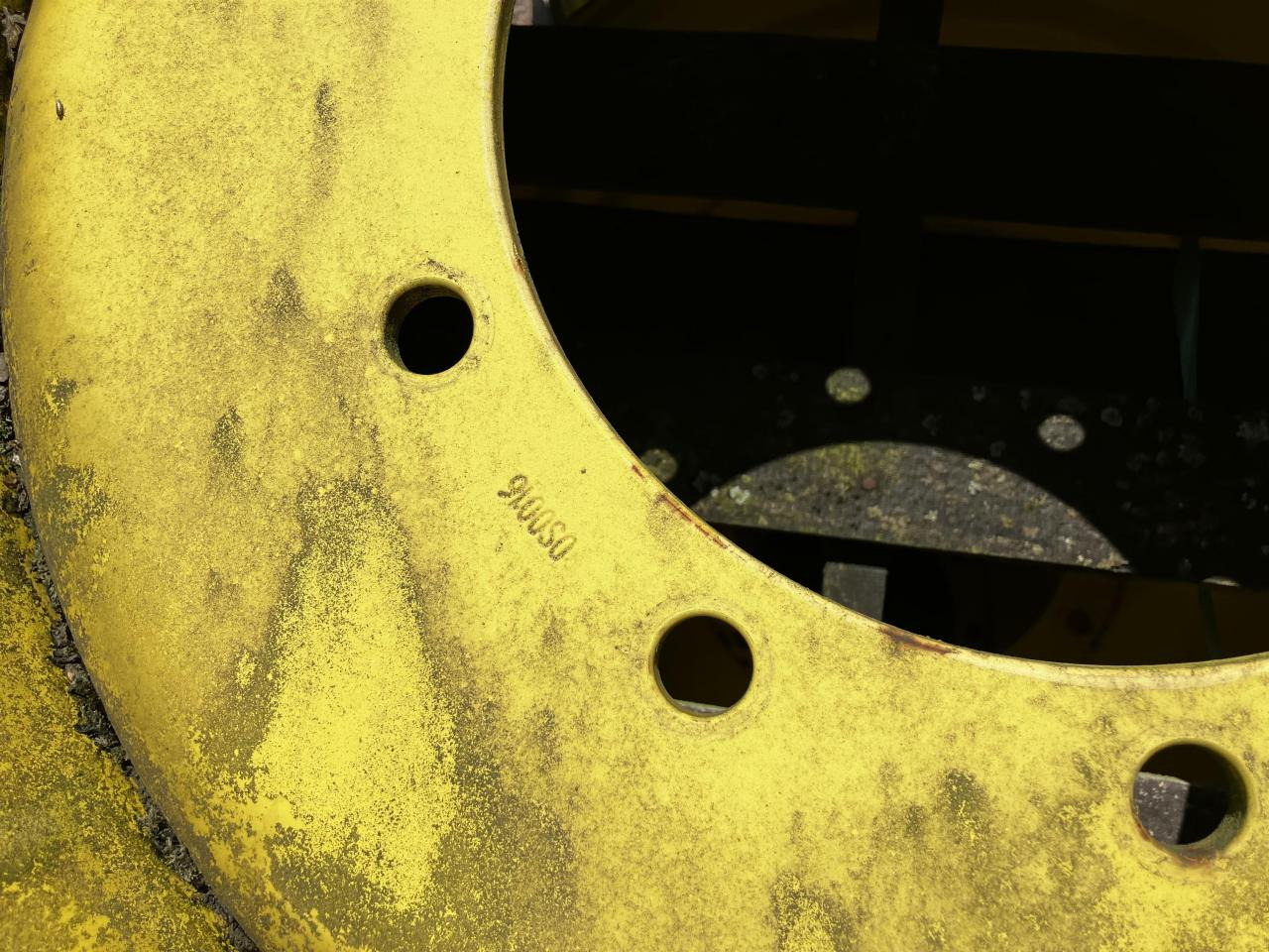 John Deere 18x28 - Шина для Сельскохозяйственной техники: фото 2 John Deere 18x28 - Шина для Сельскохозяйственной техники: фото 2