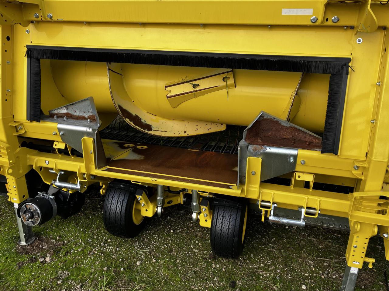 John Deere 30R - Оборудование для кормоуборочного комбайна: фото 2 John Deere 30R - Оборудование для кормоуборочного комбайна: фото 2