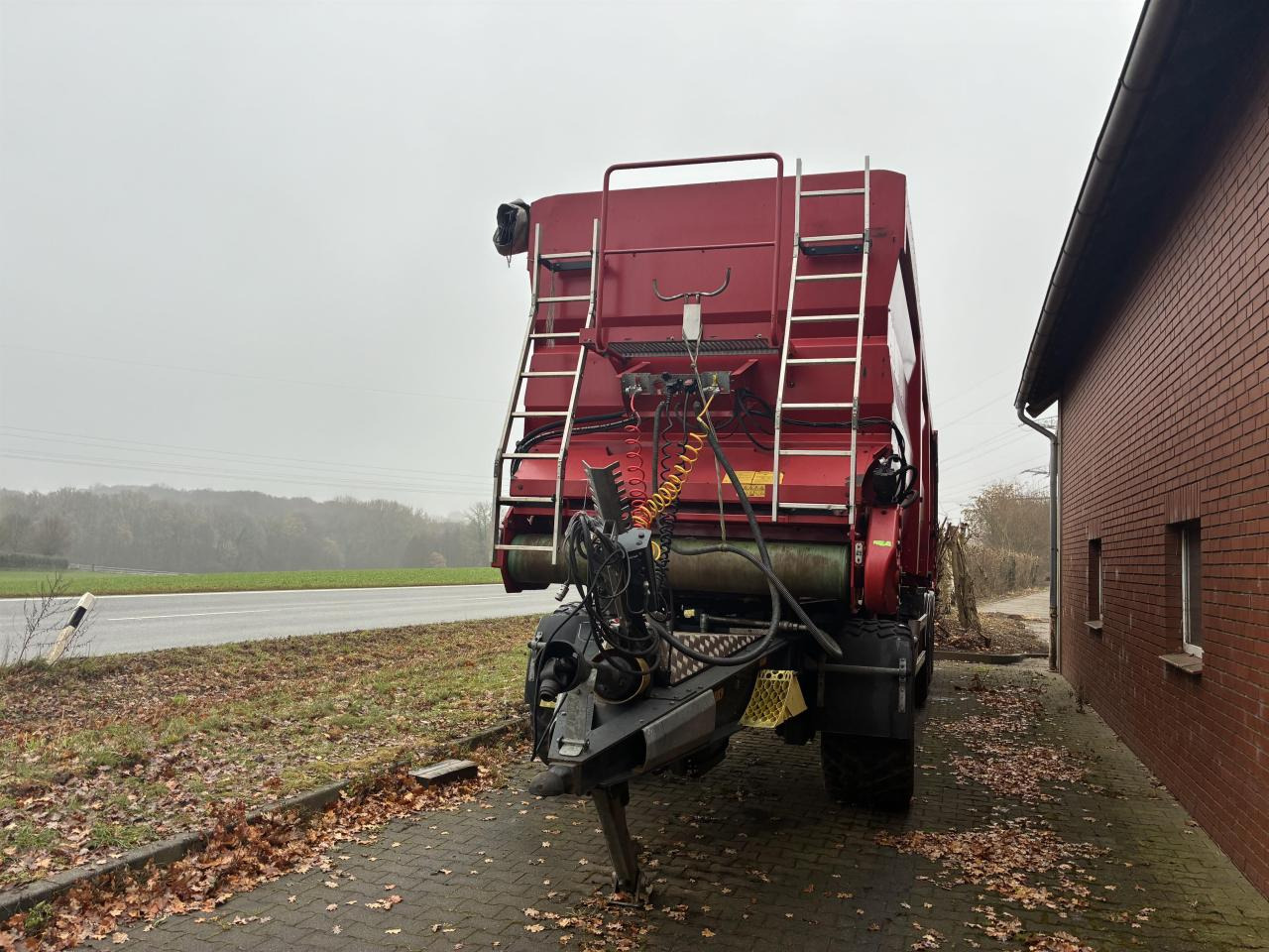 Krampe SB 30 - Сельскохозяйственный прицеп-самосвал: фото 2 Krampe SB 30 - Сельскохозяйственный прицеп-самосвал: фото 2