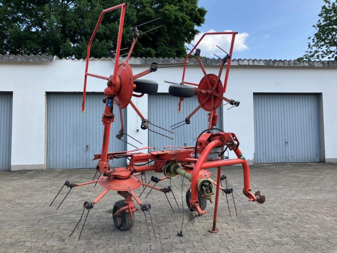 Kuhn GF 5001 MH - Сеноворошилка: фото 3 Kuhn GF 5001 MH - Сеноворошилка: фото 3